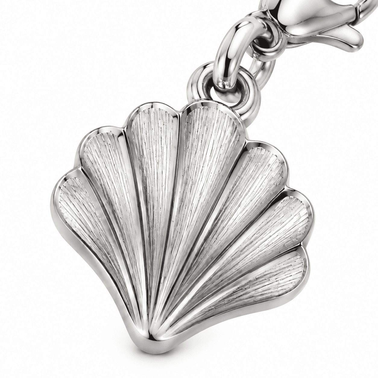 Lagoon Whisper Scallop Seashell Charm in Champagne Gold 3