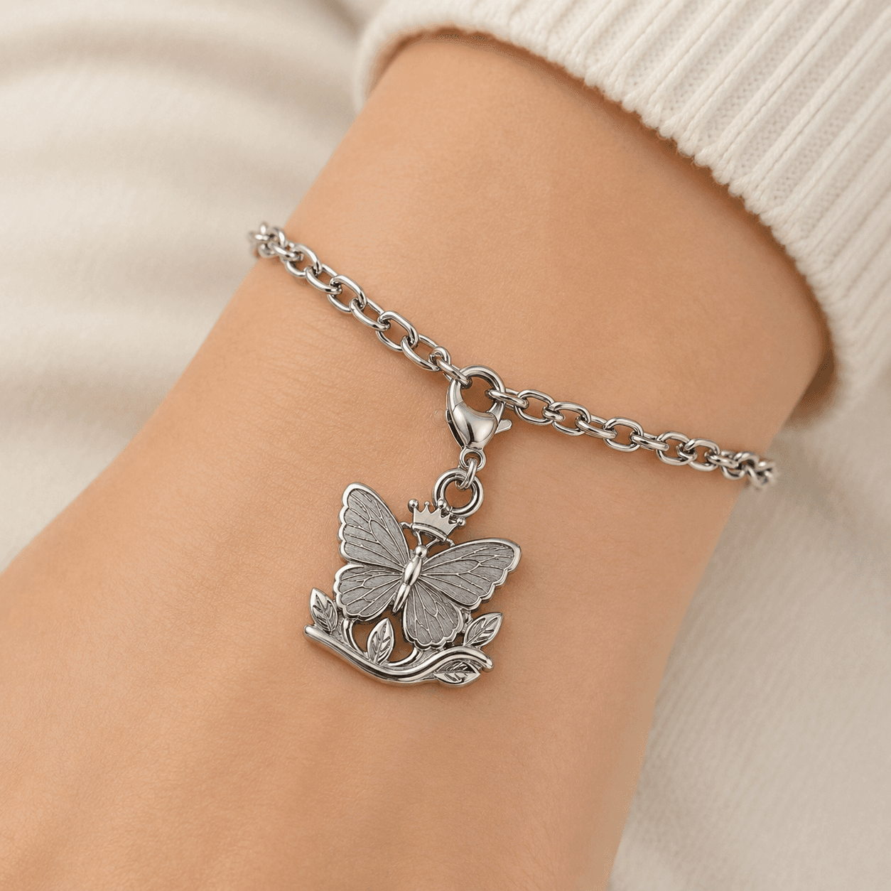 Prince Charming's Bushwing Charm 5