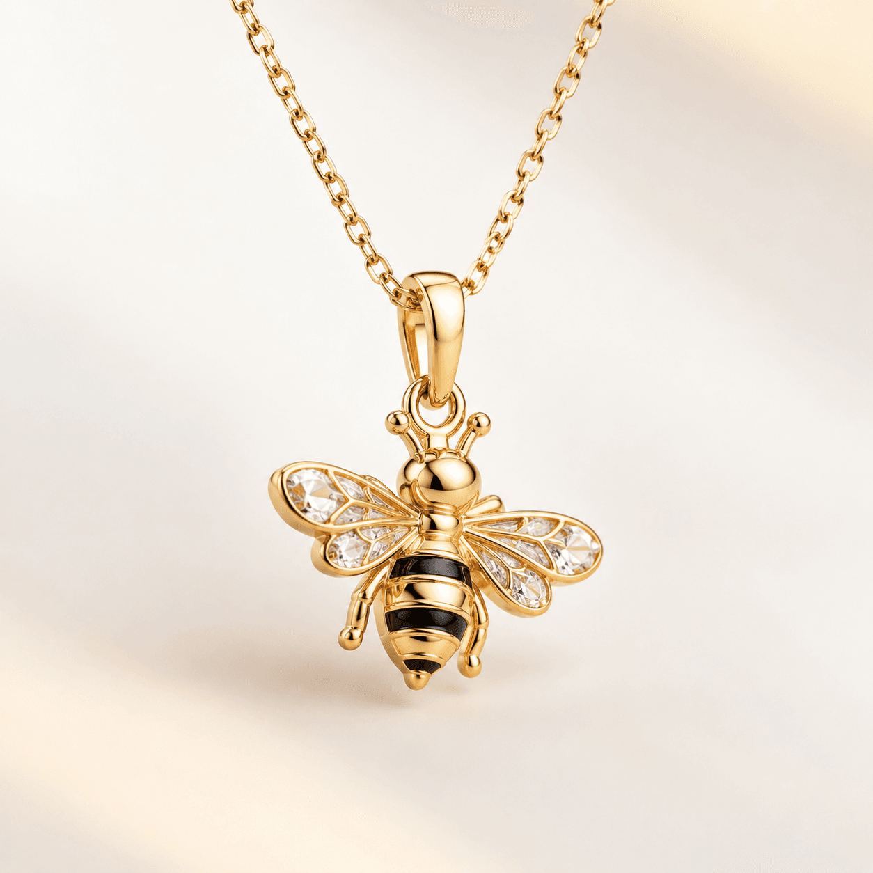 Collier avec charm abeille: Guide comparatif 2026 pour les acheteurs de cadeaux