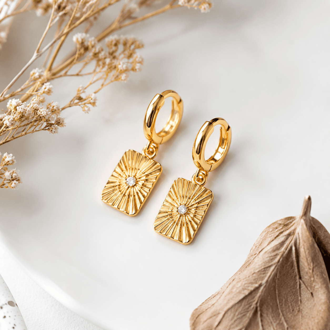 Gold Plated Stainless Steel Charms Fade: PVD Quality Guide - Blog Header Image