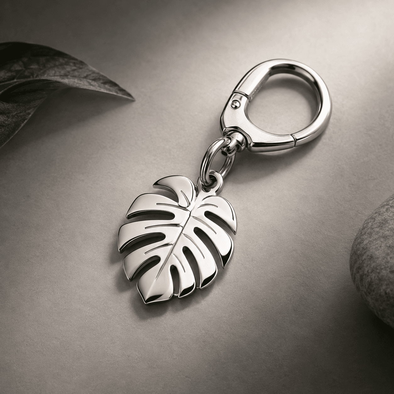 Stainless Steel Mobile Keychain Charm Factory: Buyer Risk Guide